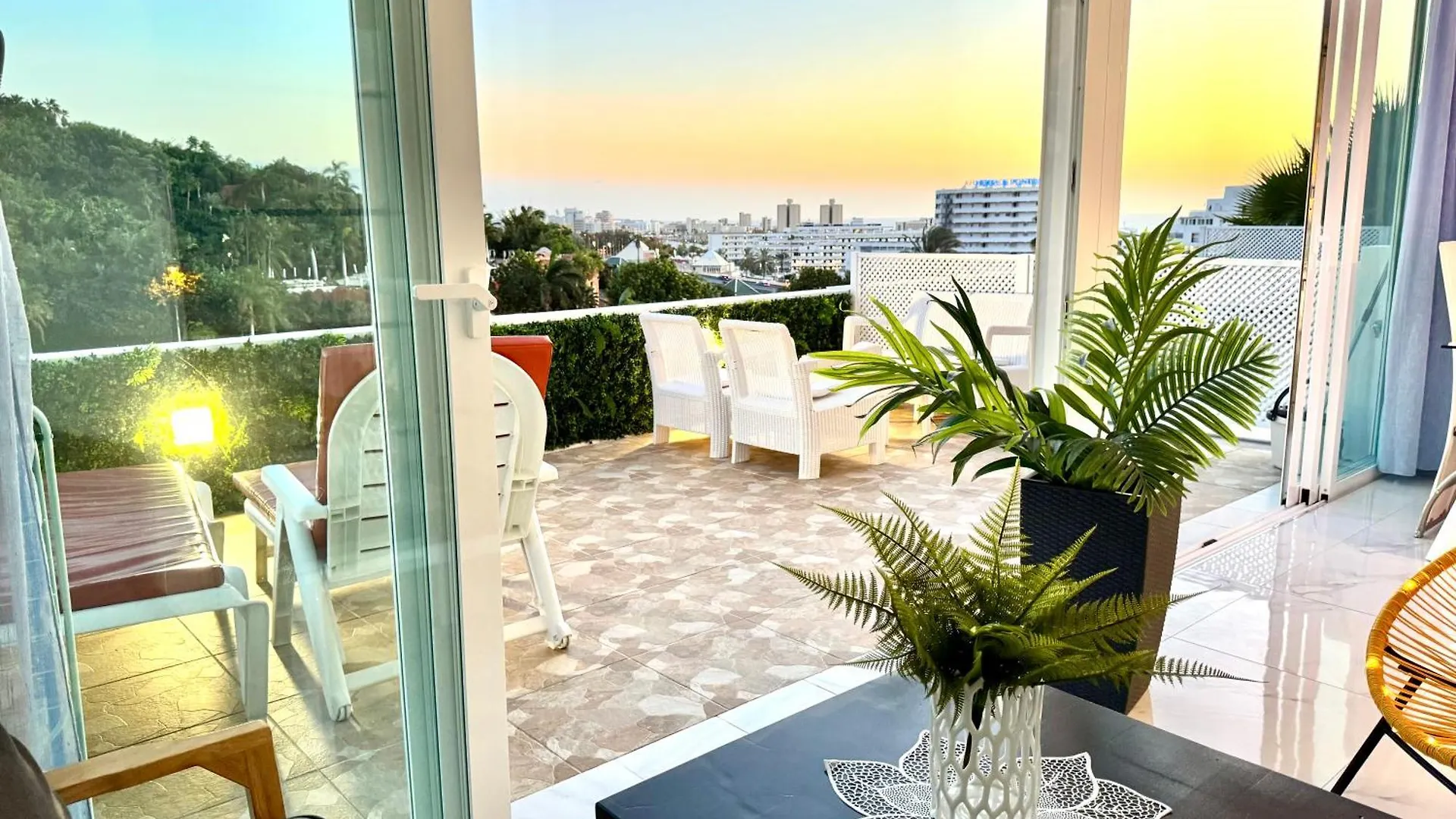 شقة Serene Flat In Central Location Overlooking Siam Park أذيخي